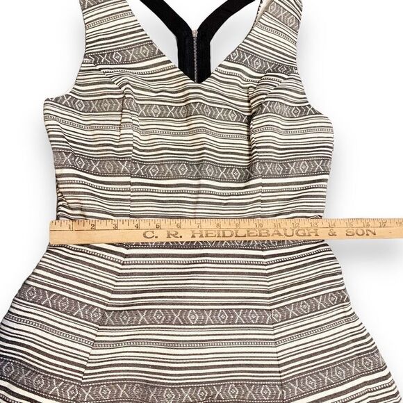 Red Saks Fifth Ave Sleeveless Tribal Print Fit & Flare Dress Back Cut Outs S/P - Picture 11 of 12